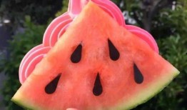 网红打麻将吃瓜的是谁,揭秘打麻将吃瓜背后的神秘人物