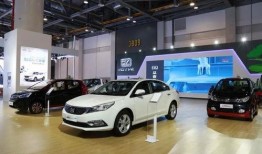 车展最新爆料,颠覆视觉的尖端科技与惊艳车型盘点